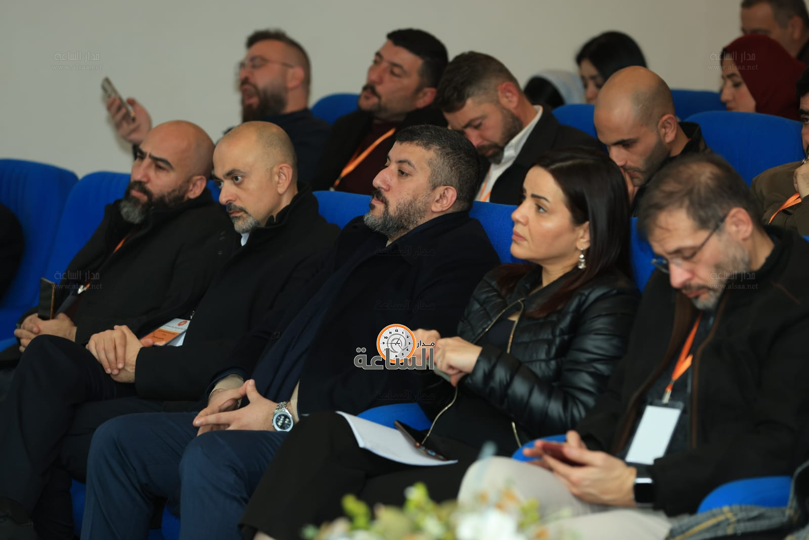 Madar Al-Saa Images 0.9973698643890241