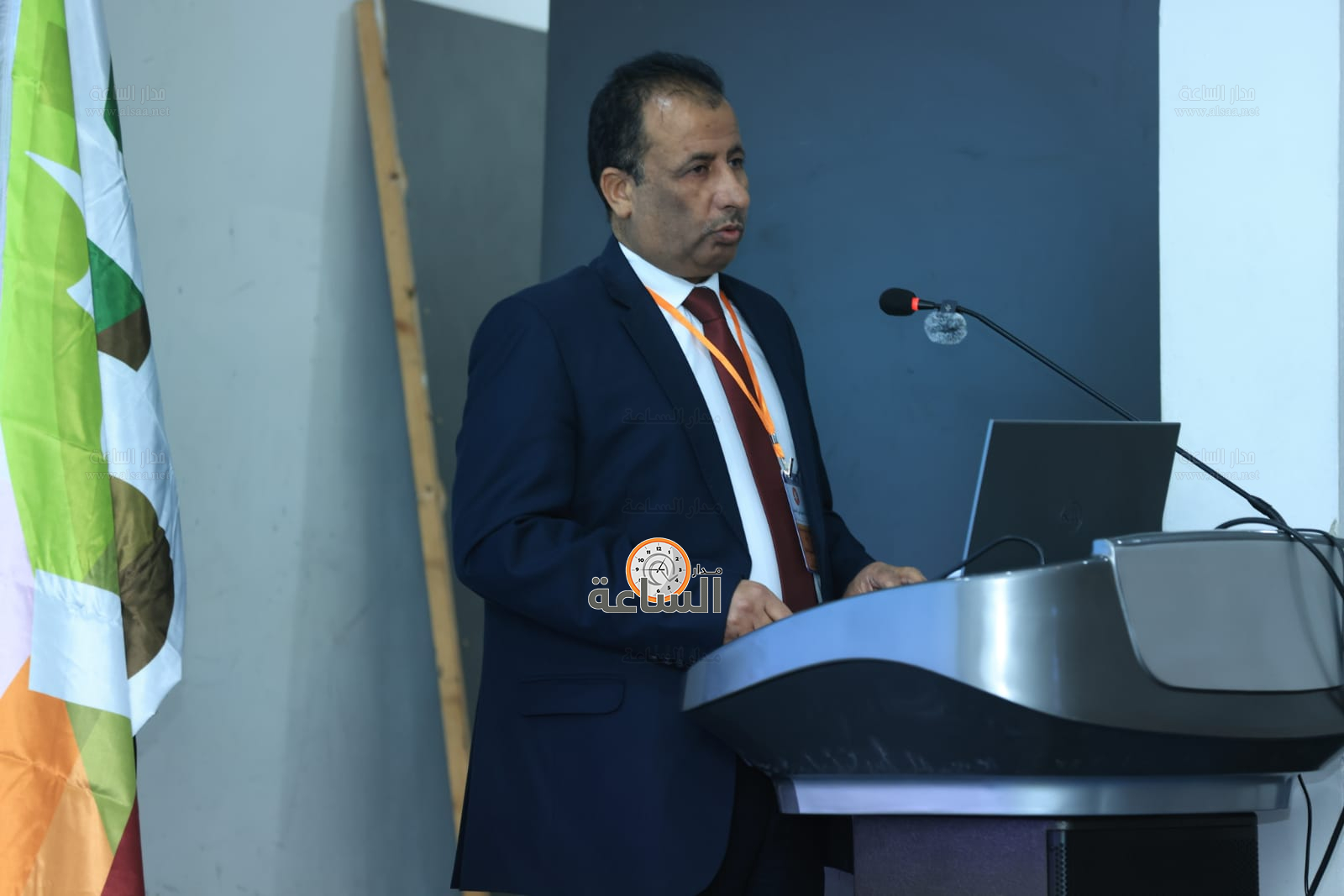 Madar Al-Saa Images 0.472836184455216