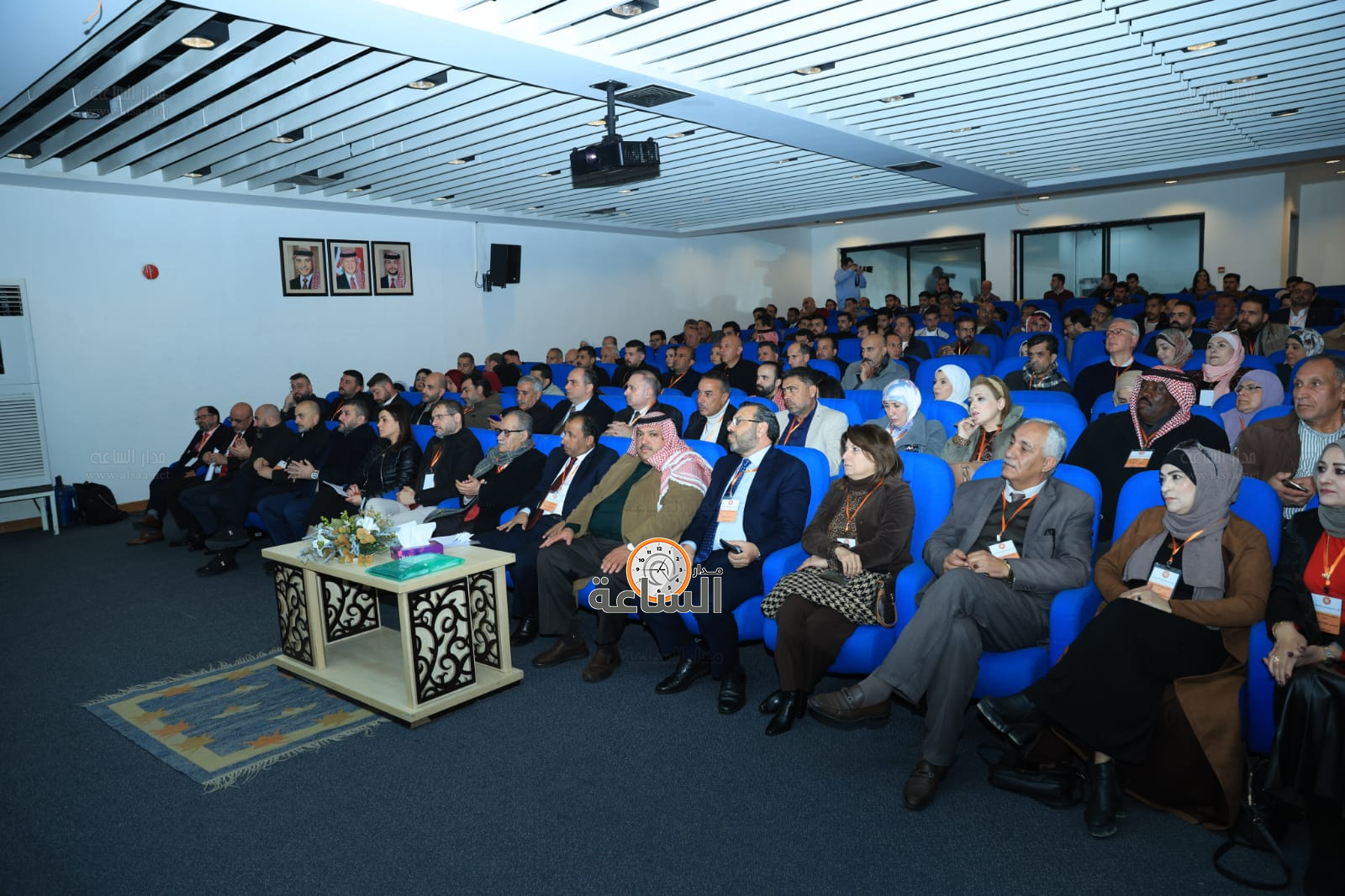 Madar Al-Saa Images 0.9210844831144624