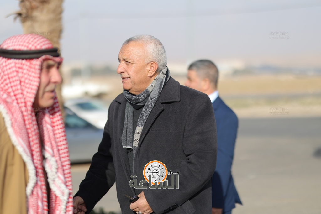 Madar Al-Saa Images 0.9899240170004688