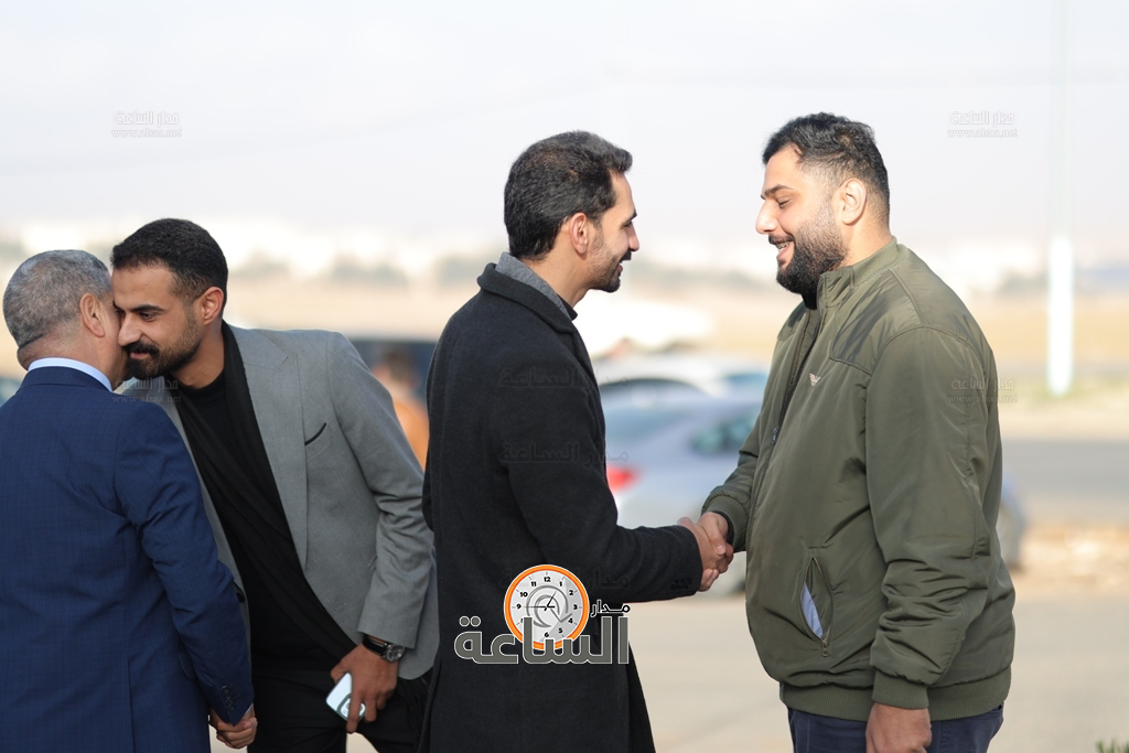 Madar Al-Saa Images 0.03153296861068566