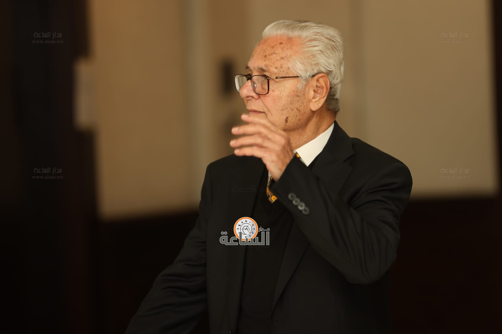 Madar Al-Saa Images 0.5350932393545466