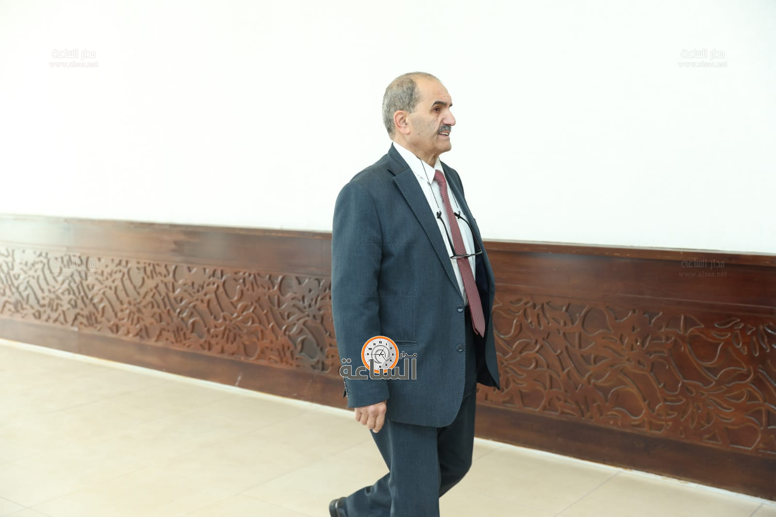 Madar Al-Saa Images 0.194433863874239