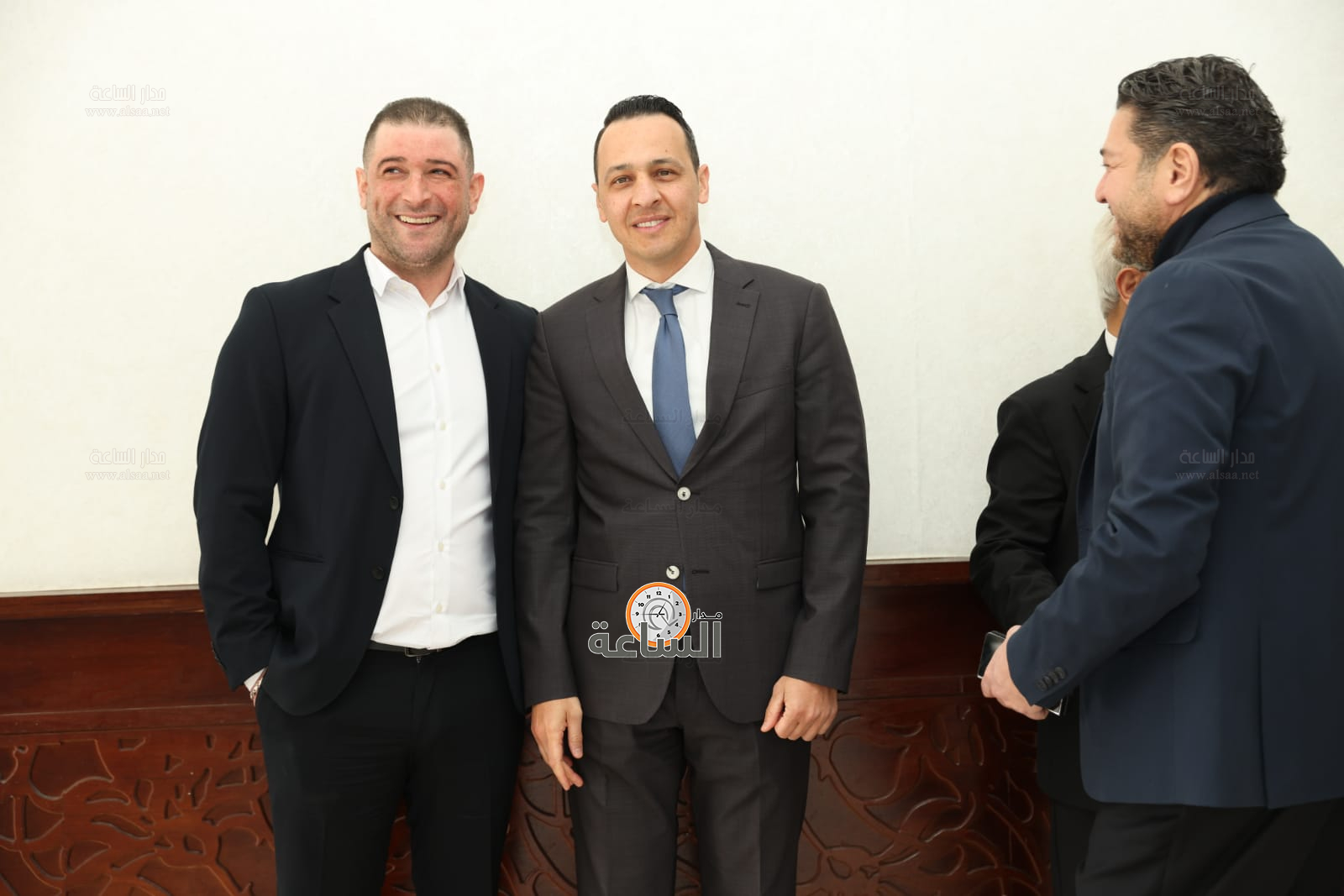 Madar Al-Saa Images 0.006854884213316925