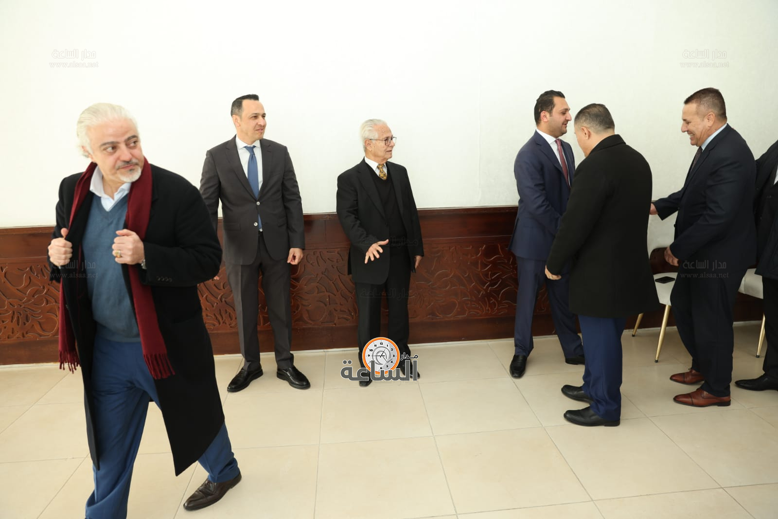 Madar Al-Saa Images 0.5515185342062204