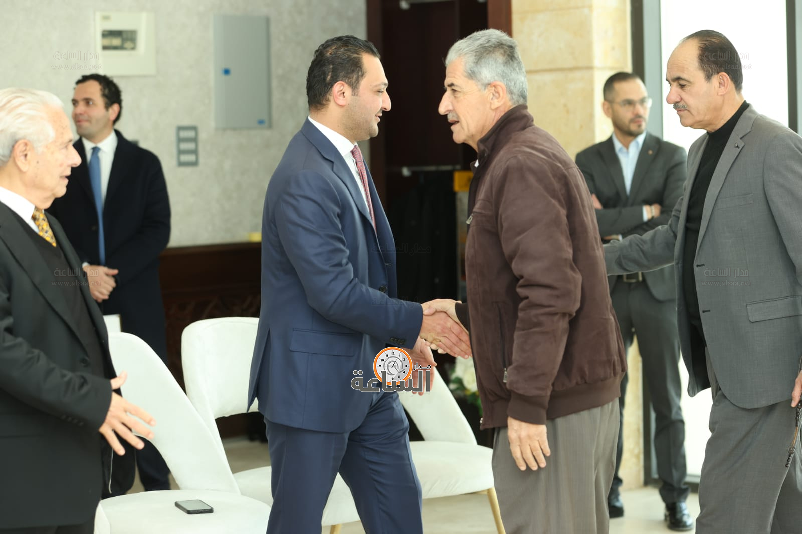 Madar Al-Saa Images 0.9826350813594743