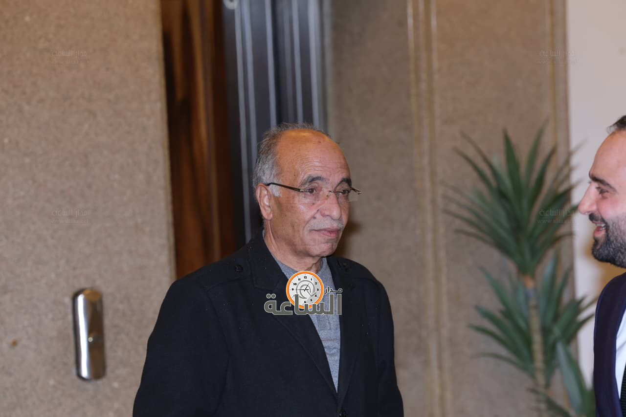 Madar Al-Saa Images 0.36109137696115057