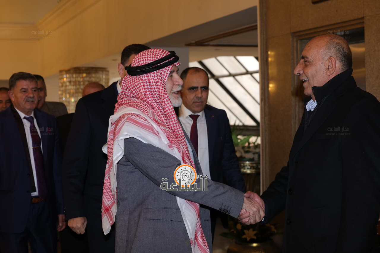 Madar Al-Saa Images 0.49420762244823646