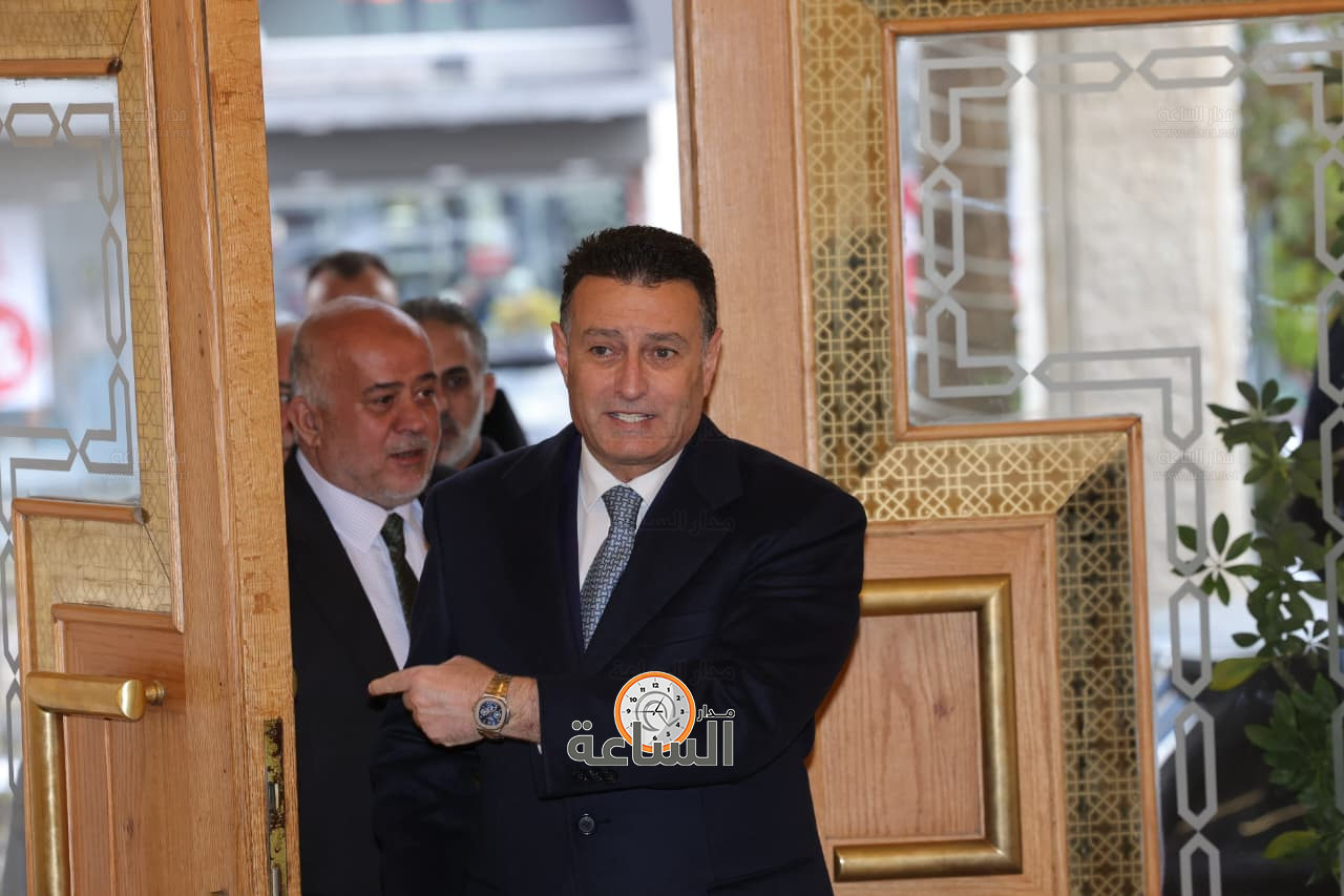 Madar Al-Saa Images 0.2549355980277008