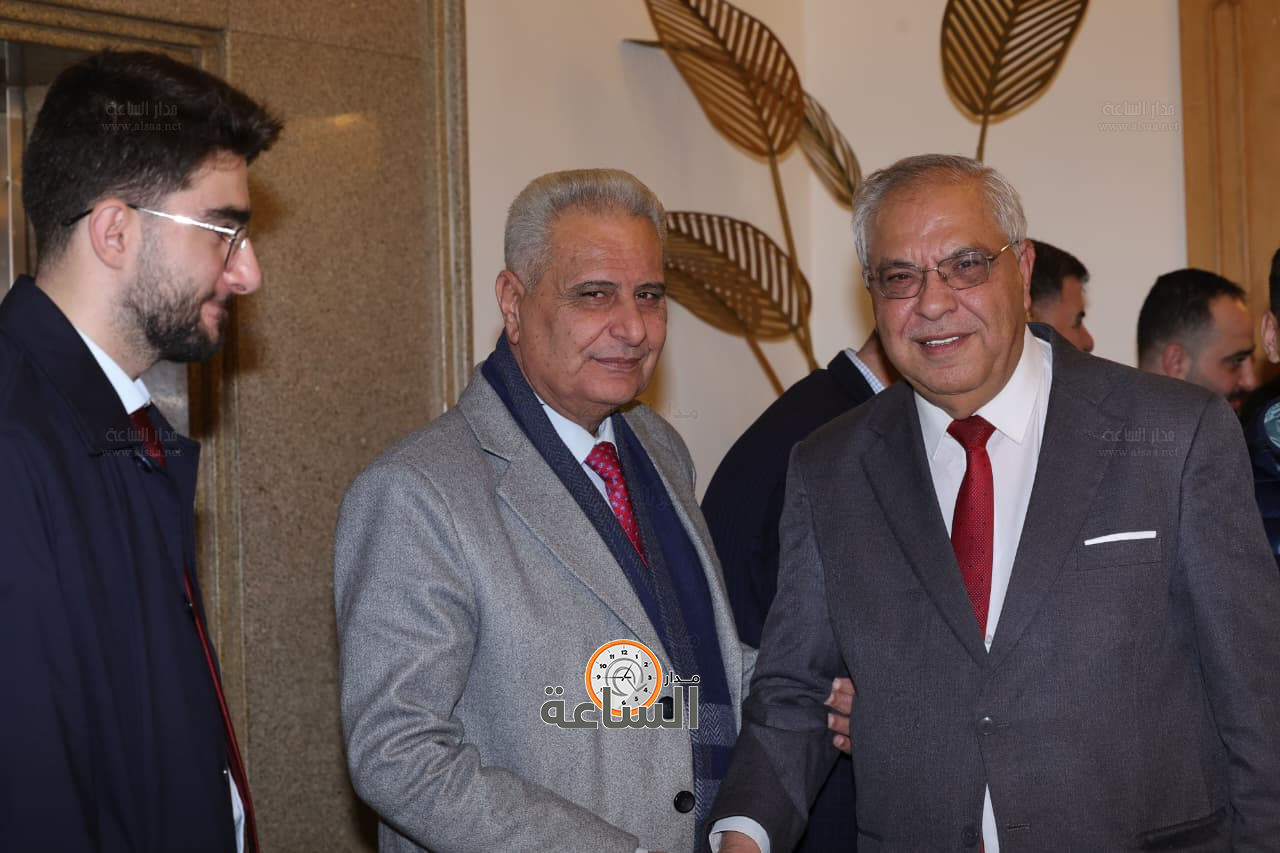 Madar Al-Saa Images 0.517432542224135