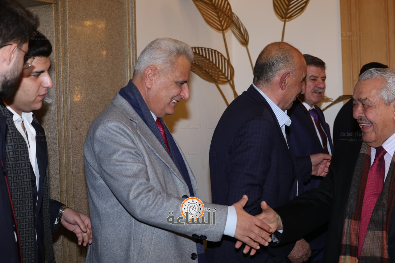 Madar Al-Saa Images 0.9894823174181933