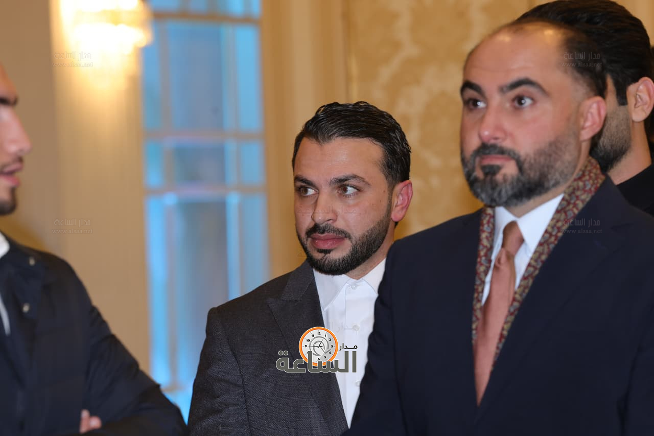 Madar Al-Saa Images 0.9316606199969802