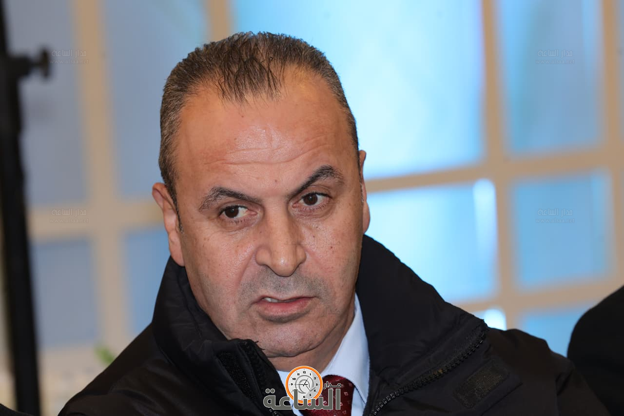 Madar Al-Saa Images 0.6877622671179499