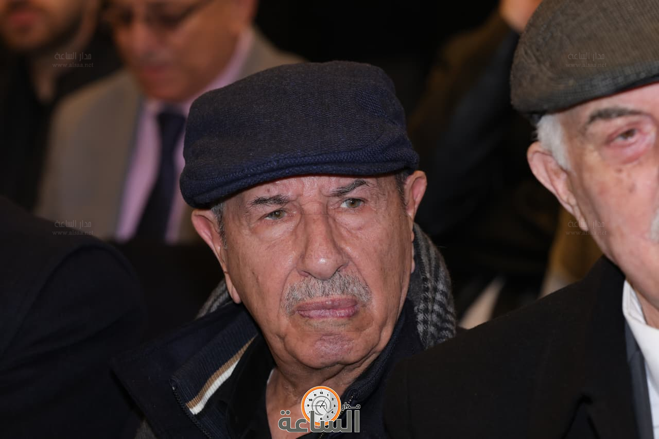 Madar Al-Saa Images 0.8123036205215021