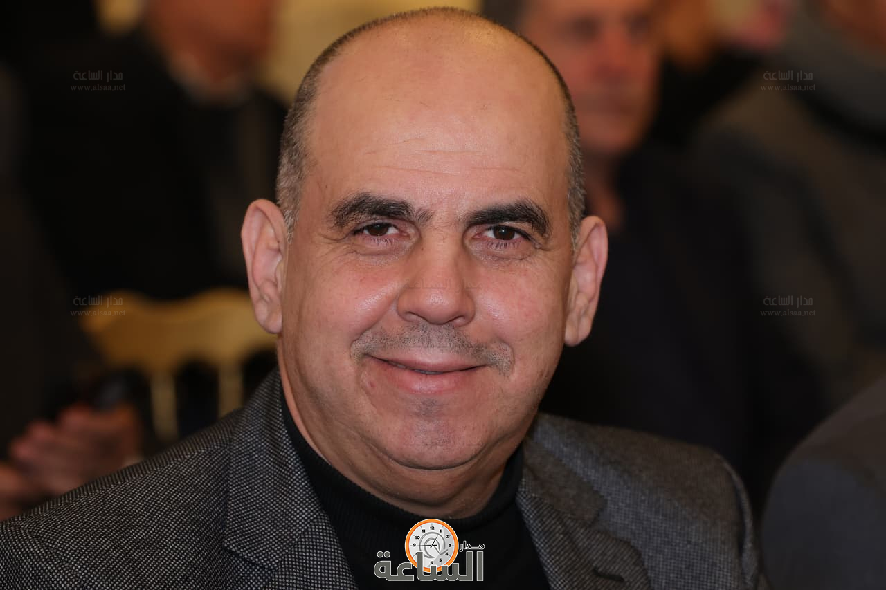 Madar Al-Saa Images 0.7755622410914909