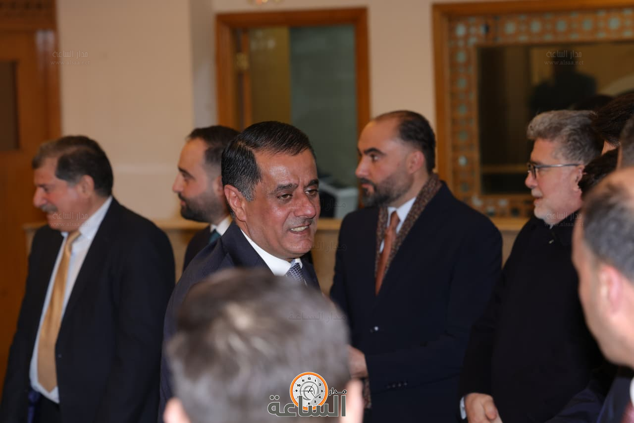 Madar Al-Saa Images 0.5214915565208912