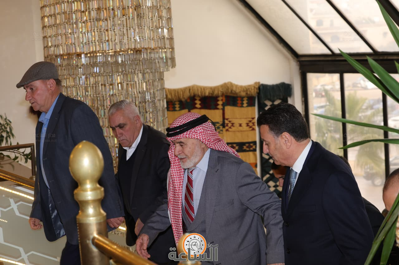 Madar Al-Saa Images 0.828197146786245