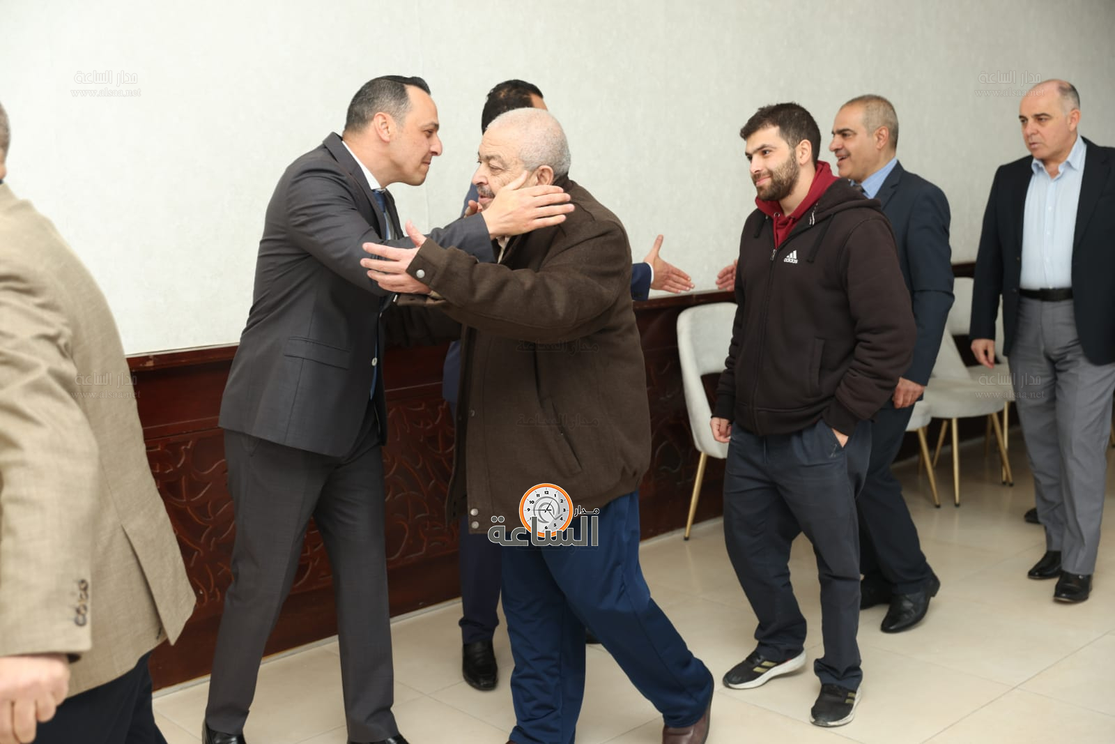 Madar Al-Saa Images 0.4676689670060865