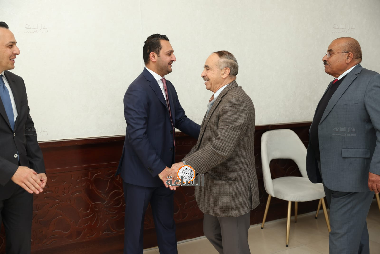 Madar Al-Saa Images 0.5762950424796047