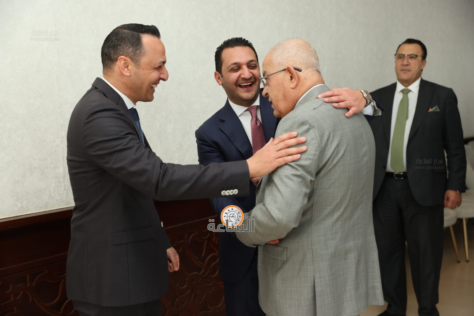 Madar Al-Saa Images 0.5129080019751578