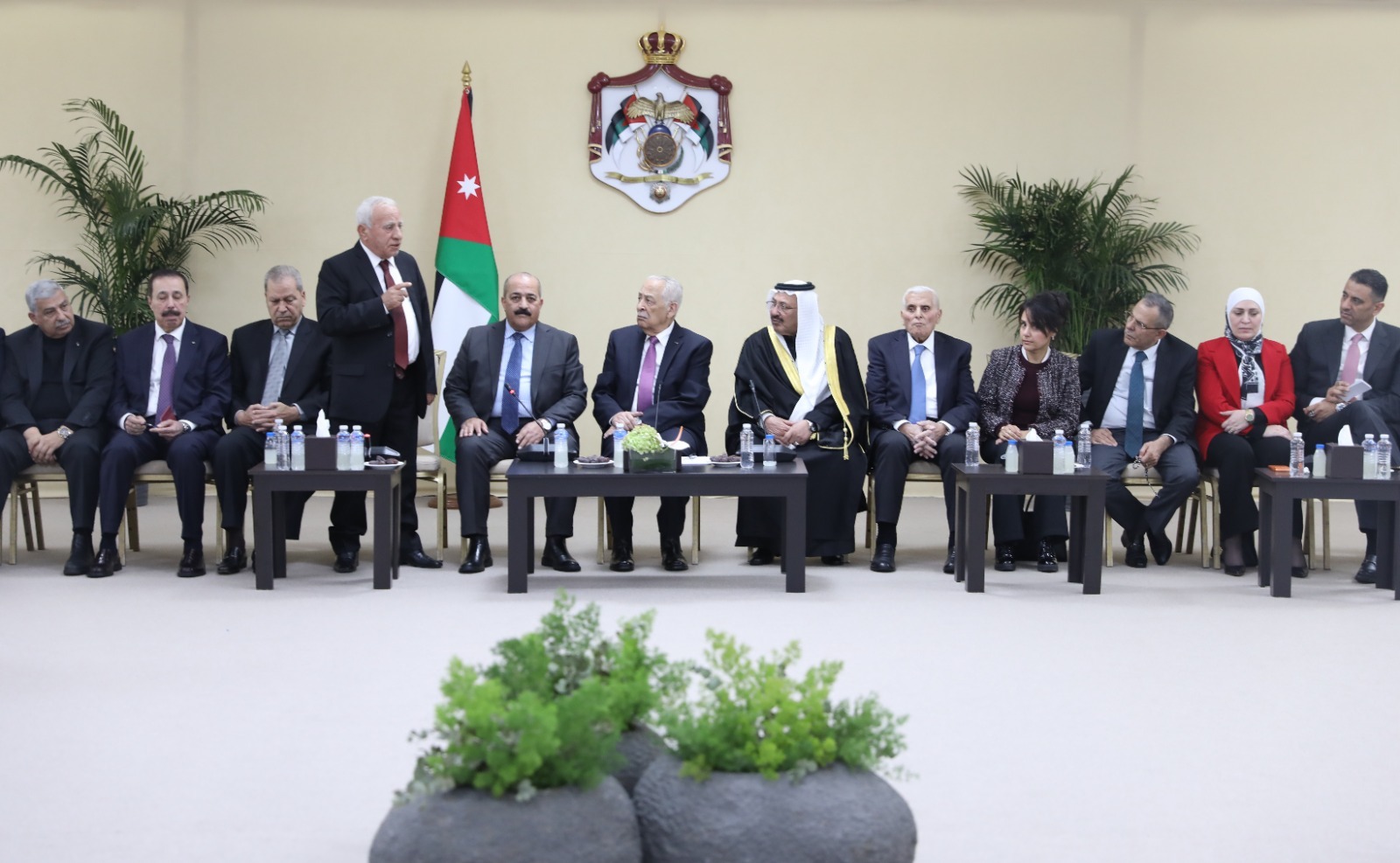 Madar Al-Saa Images 0.6175768239394607