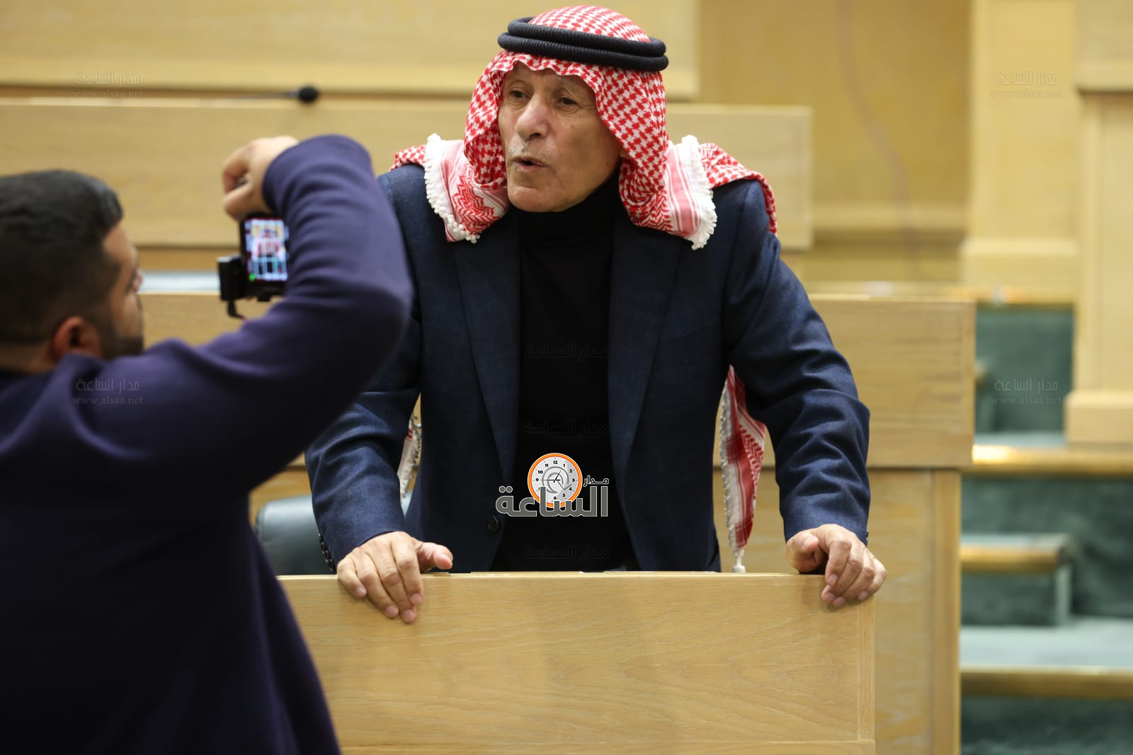 Madar Al-Saa Images 0.7030564120976037