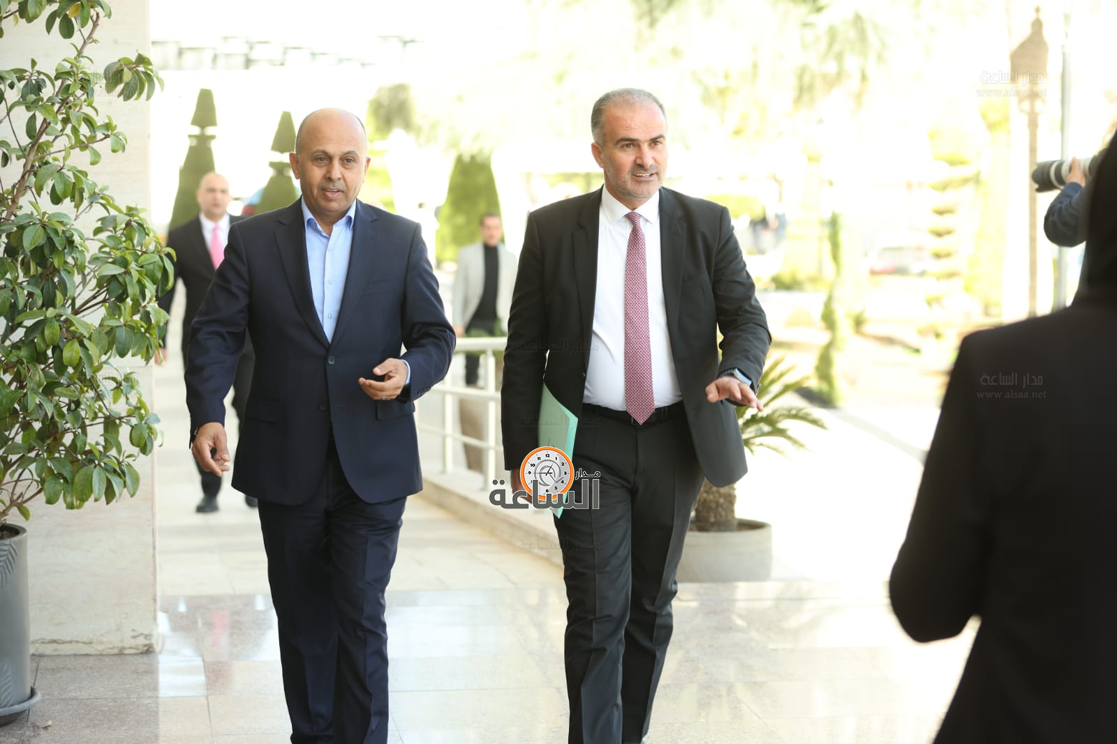 Madar Al-Saa Images 0.936686524148308