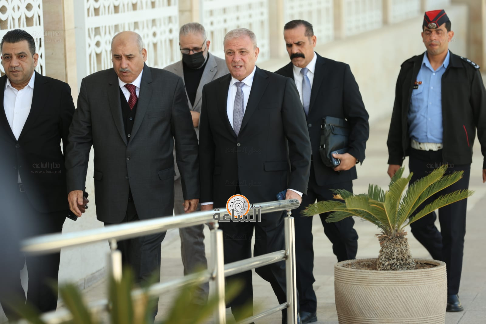 Madar Al-Saa Images 0.6939654486476446