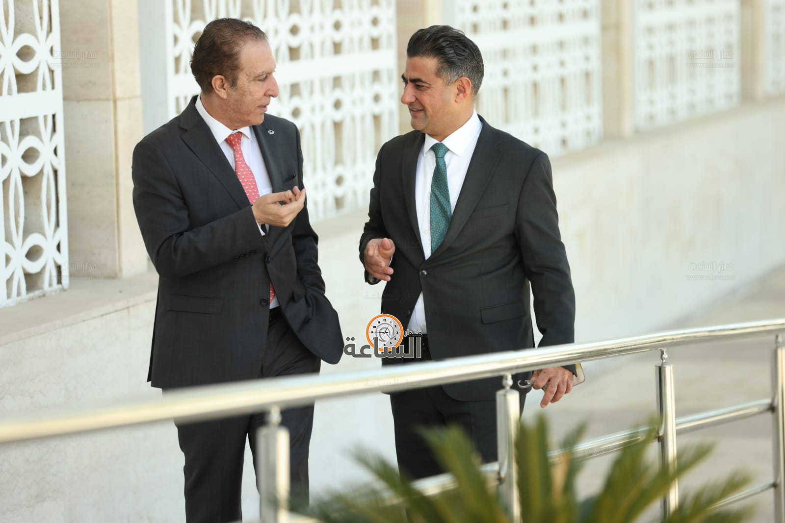 Madar Al-Saa Images 0.4269968103342462