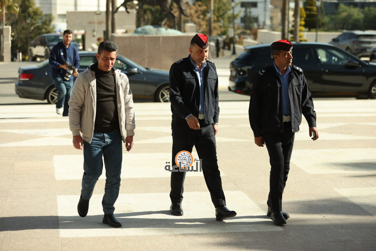 Madar Al-Saa Images 0.40658540915929464