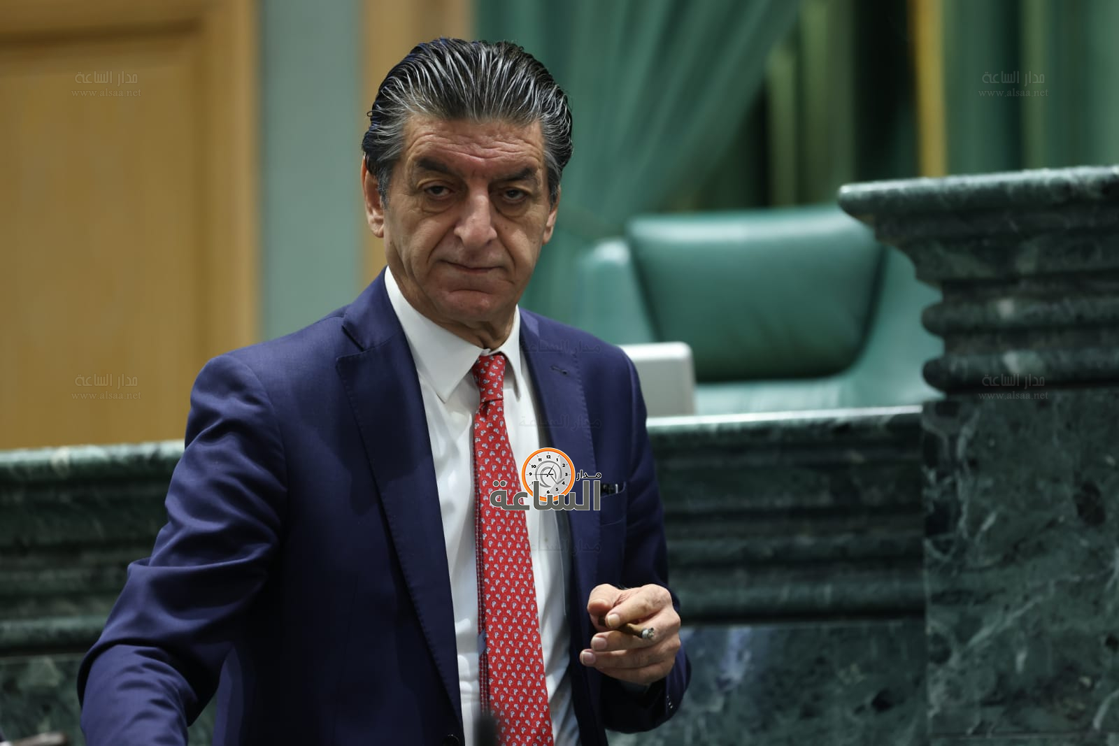 Madar Al-Saa Images 0.9318173495690371