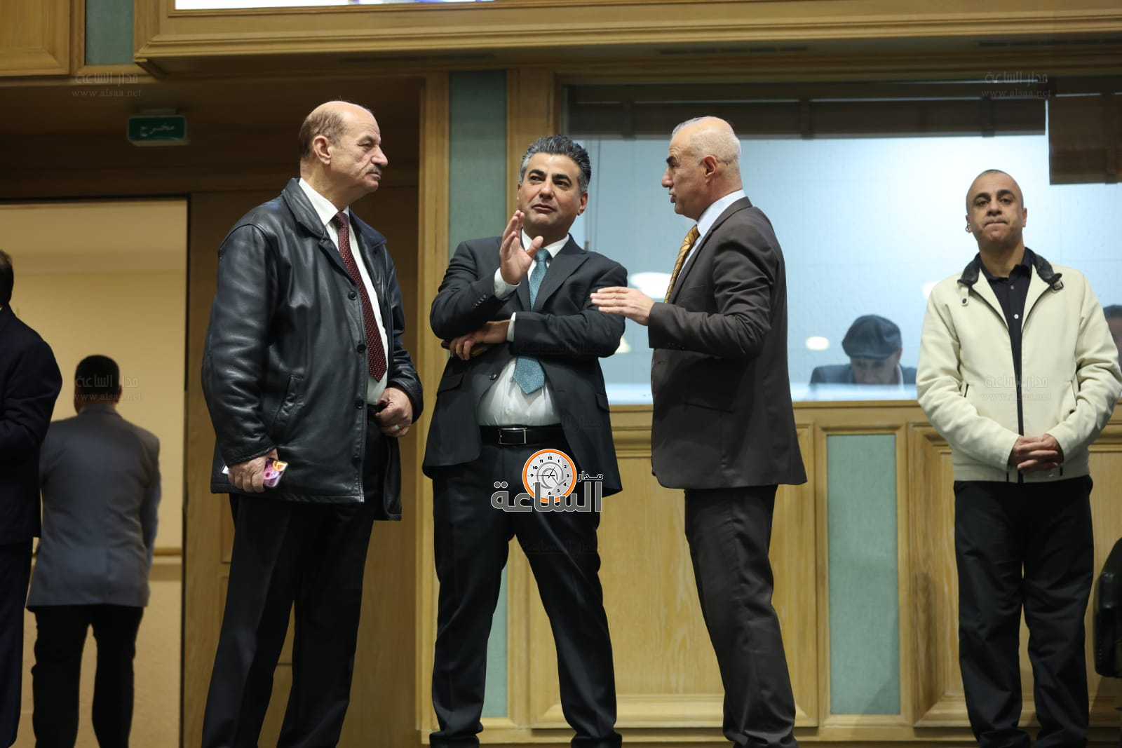 Madar Al-Saa Images 0.5578601367523051