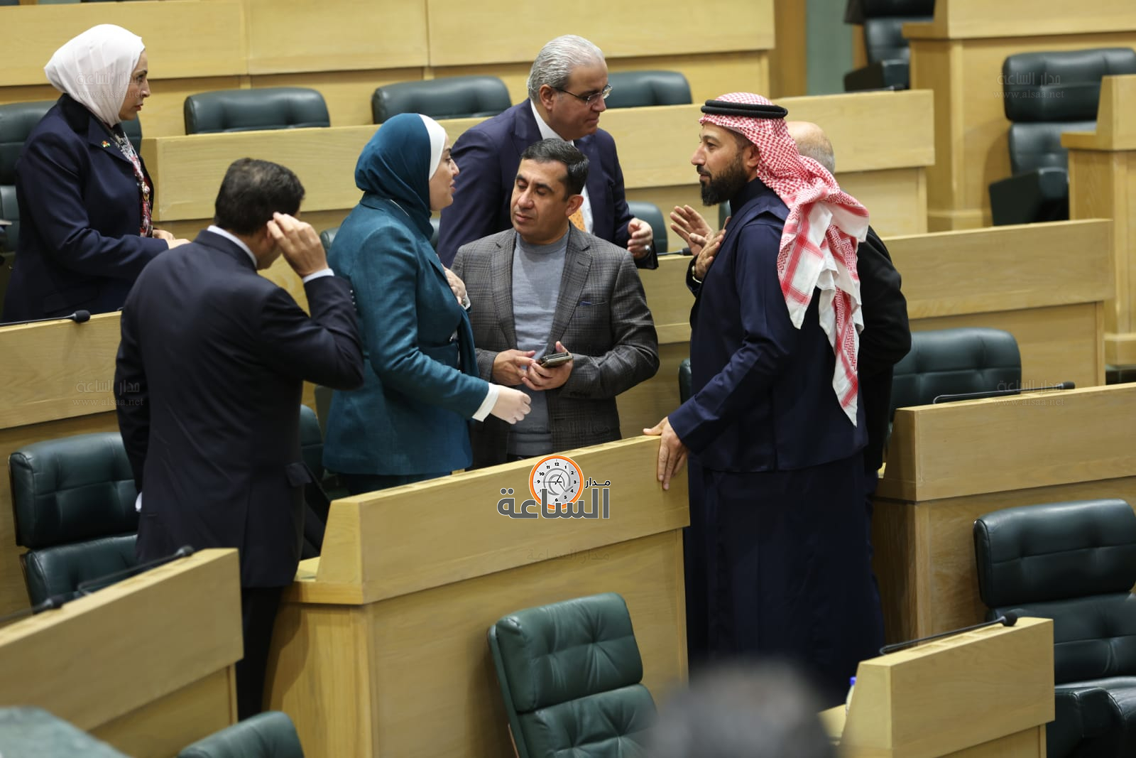 Madar Al-Saa Images 0.8053386309301