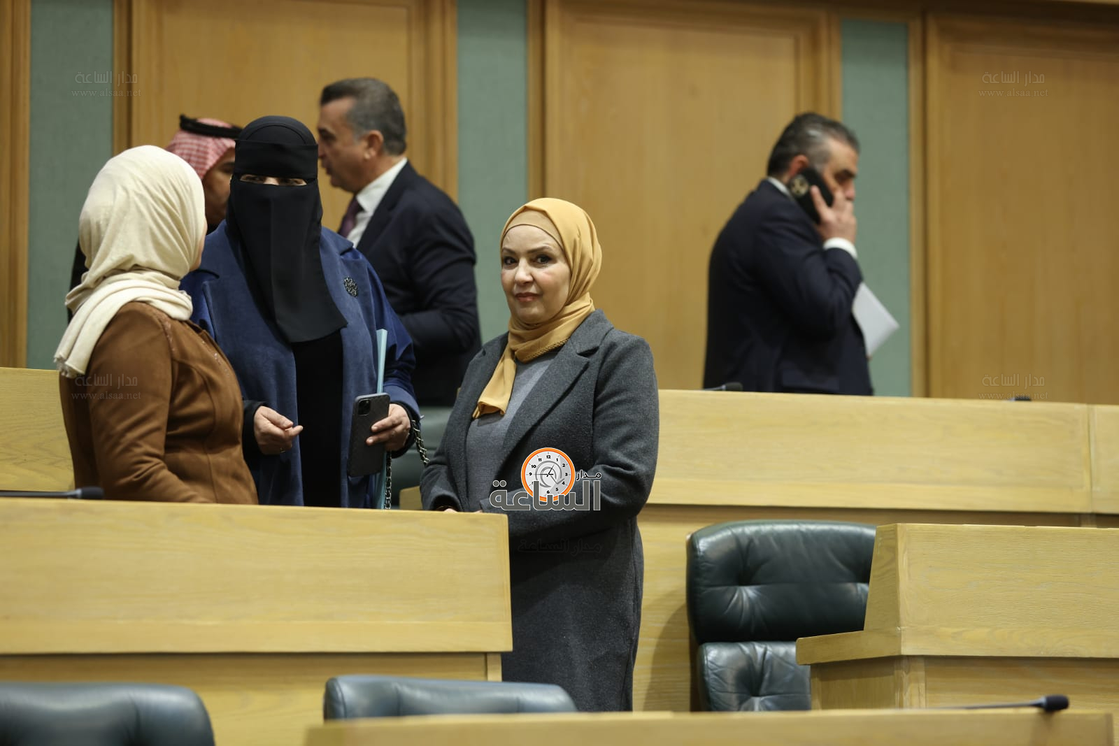 Madar Al-Saa Images 0.8010993011057355