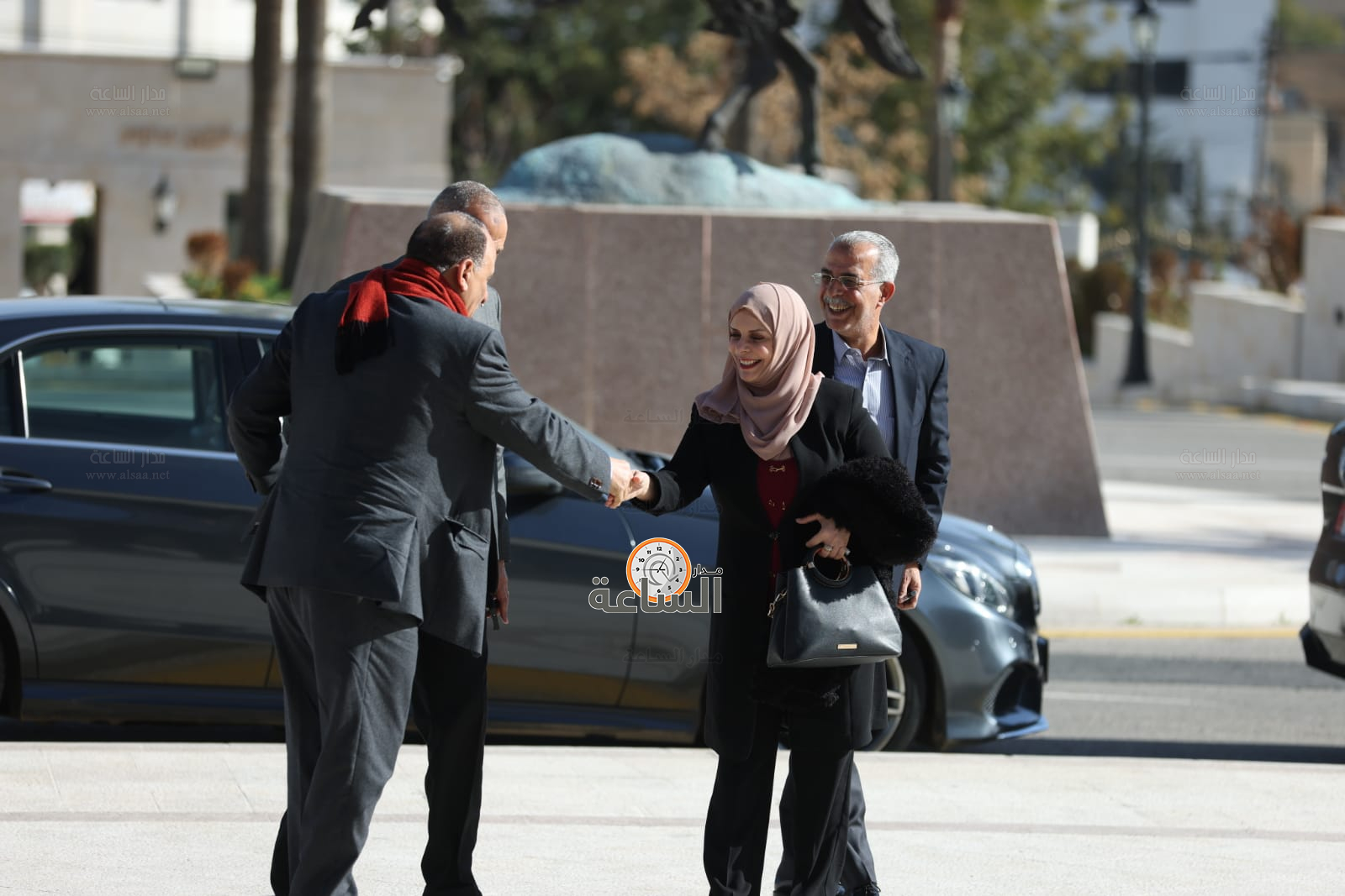 Madar Al-Saa Images 0.9105196336928633