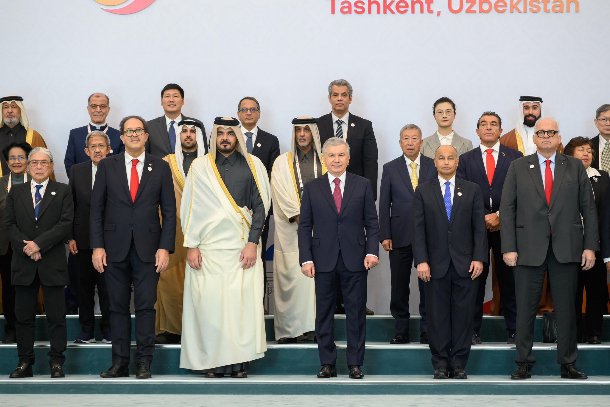 Madar Al-Saa Images 0.7157251168727418