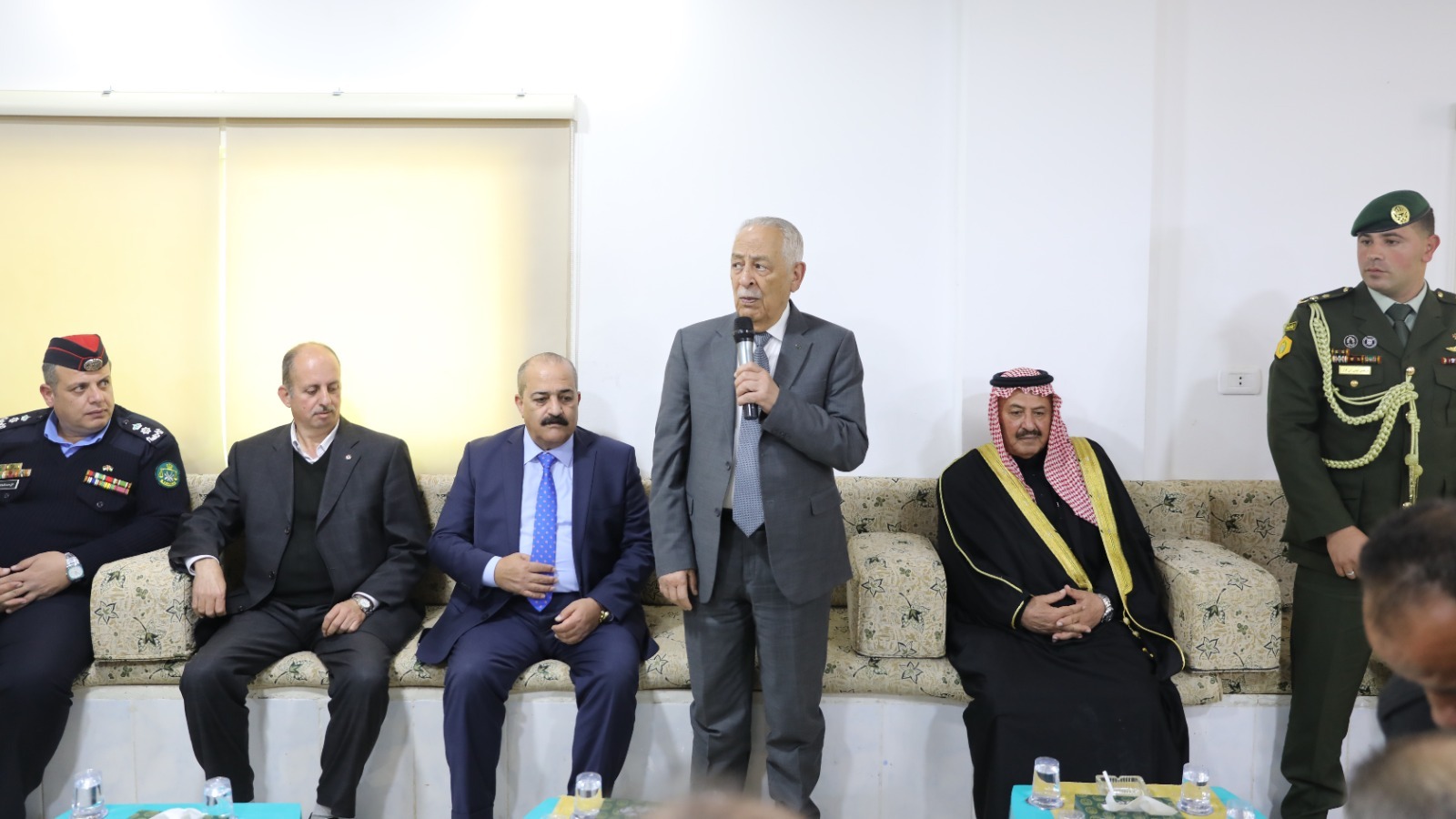 Madar Al-Saa Images 0.7491417574750588