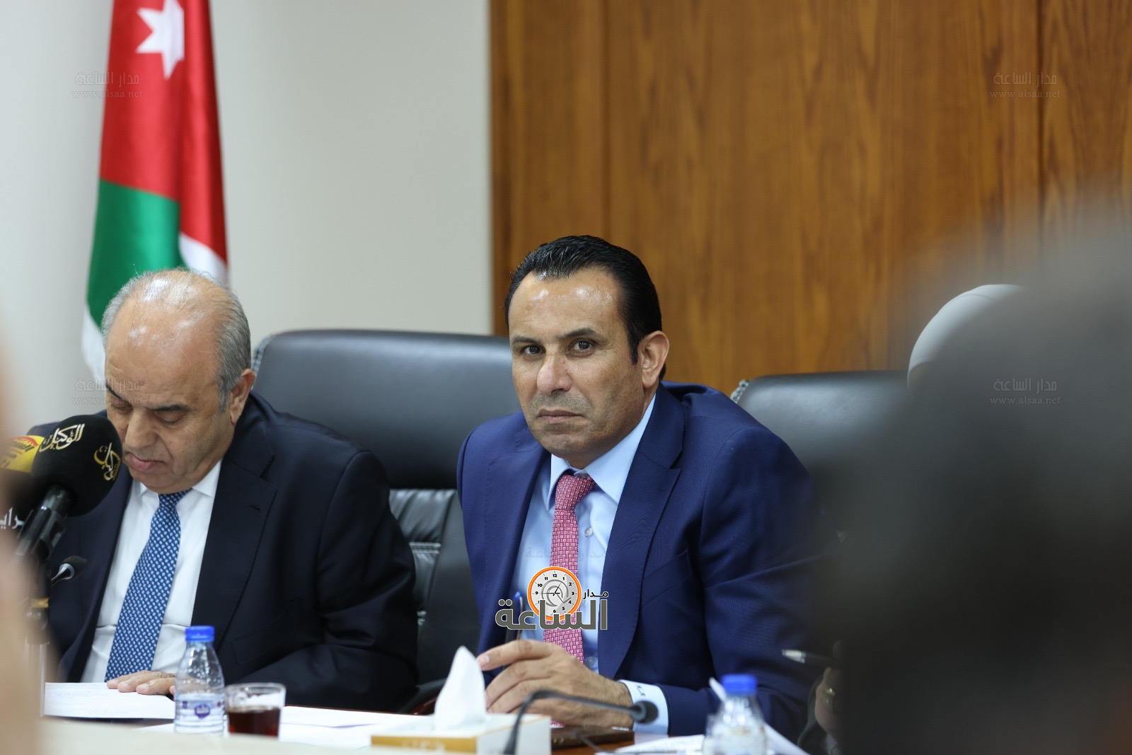 Madar Al-Saa Images 0.5719414226068487