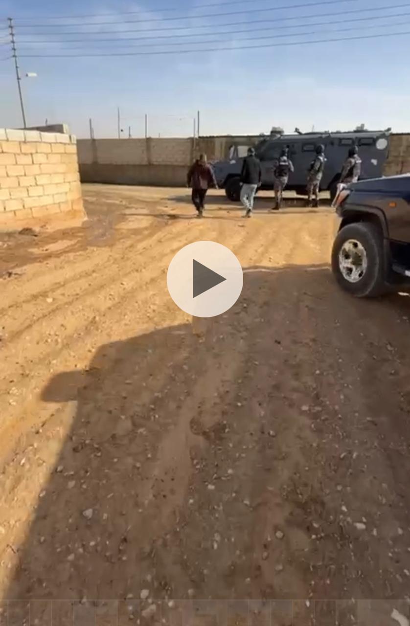 Madar Al-Saa Images 0.5159636545665169