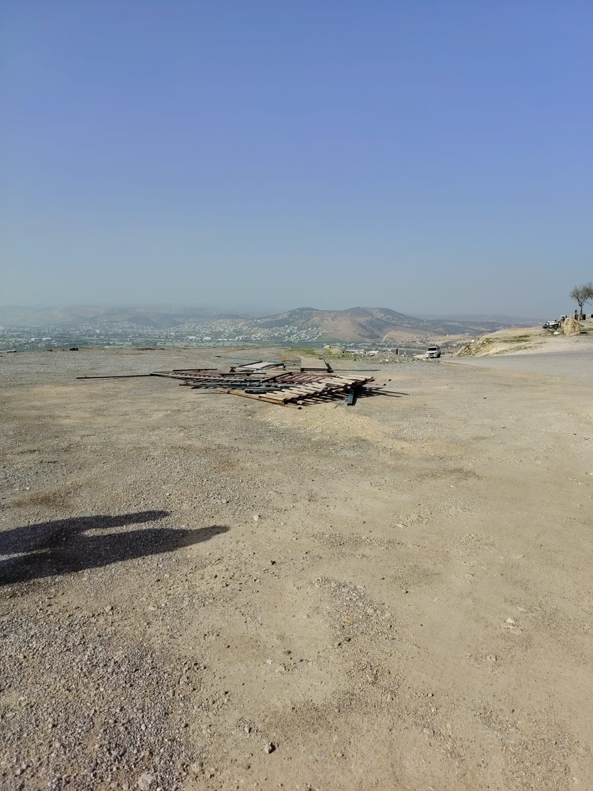 Madar Al-Saa Images 0.2626523727538408