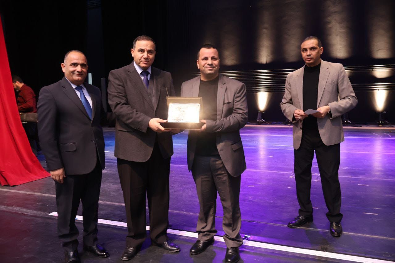 Madar Al-Saa Images 0.043252816741014555