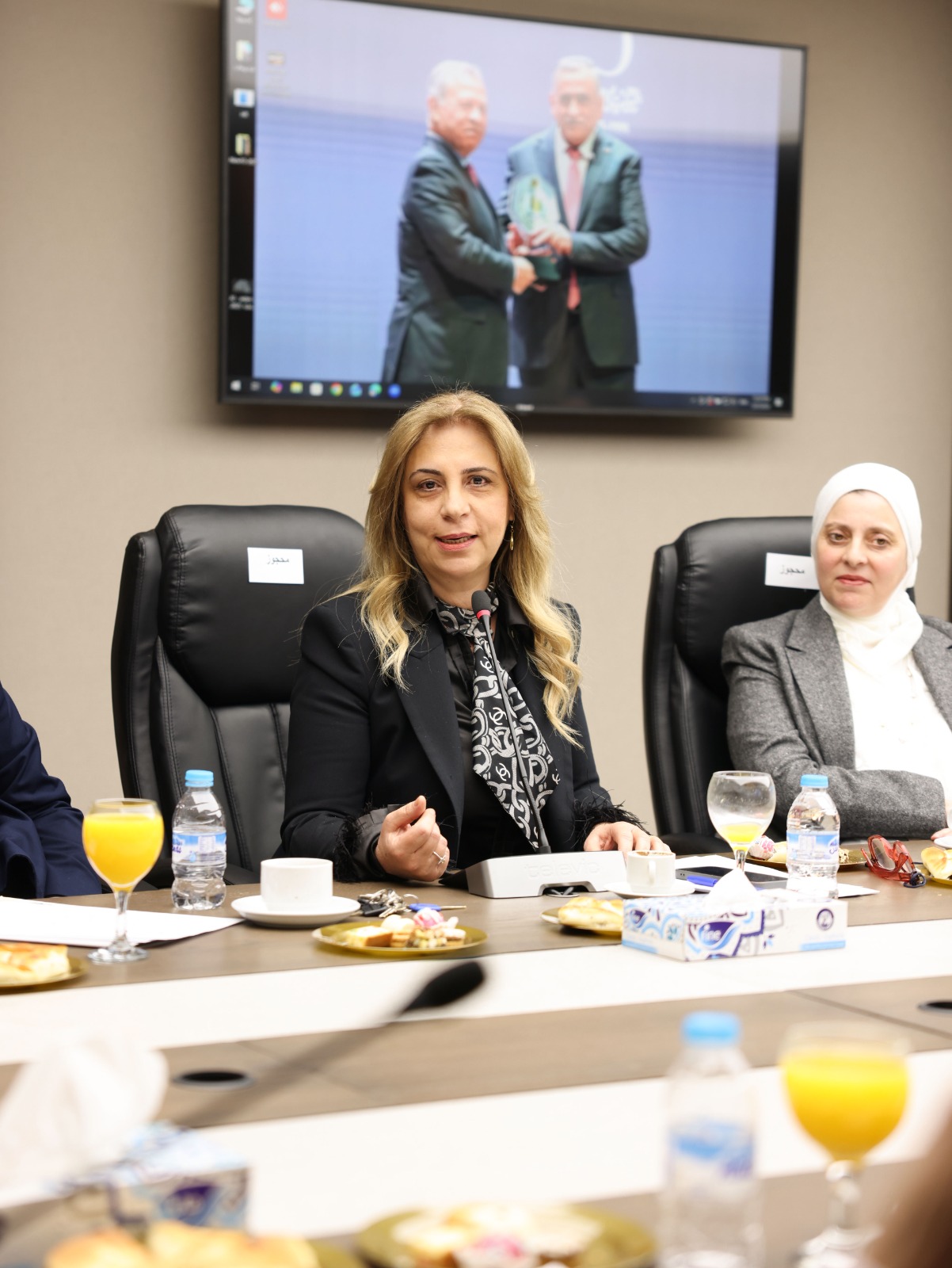 Madar Al-Saa Images 0.22007859301851795