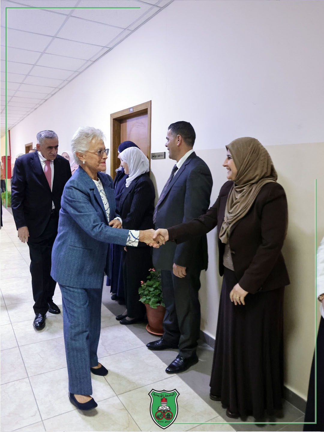 Madar Al-Saa Images 0.18300744742208552