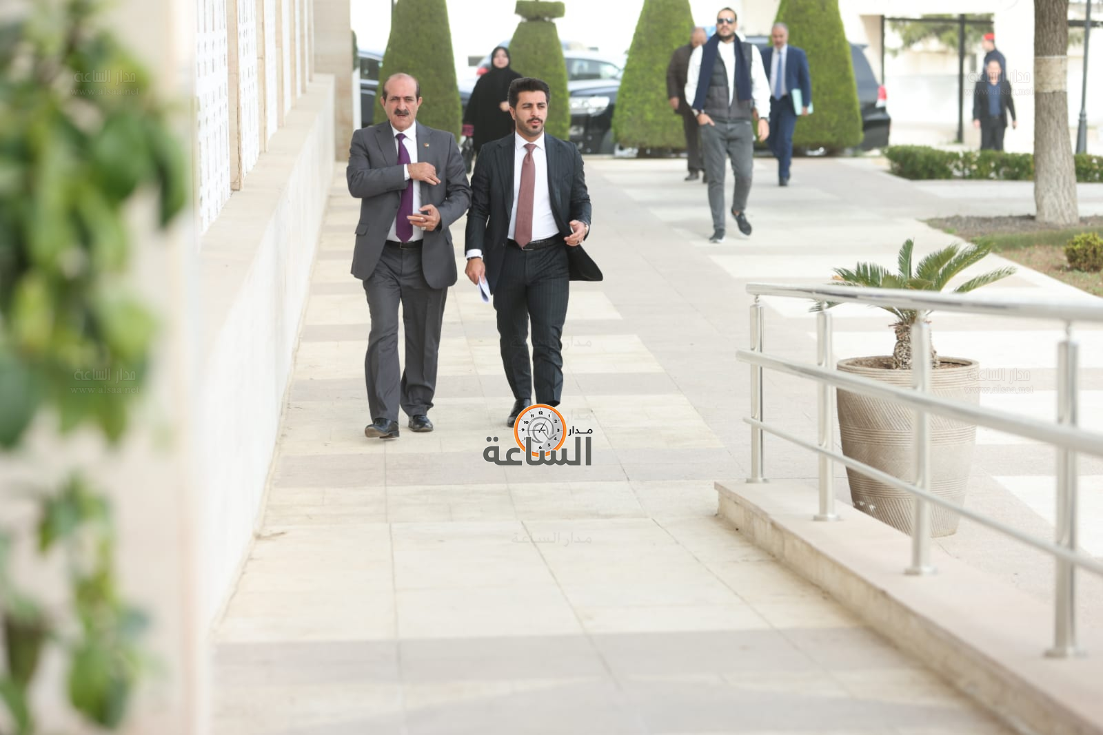 Madar Al-Saa Images 0.17036266698192415