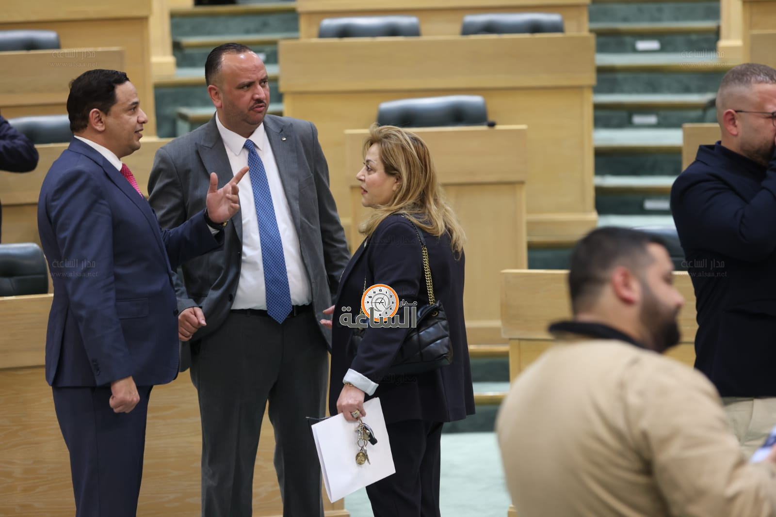 Madar Al-Saa Images 0.6828860750967002