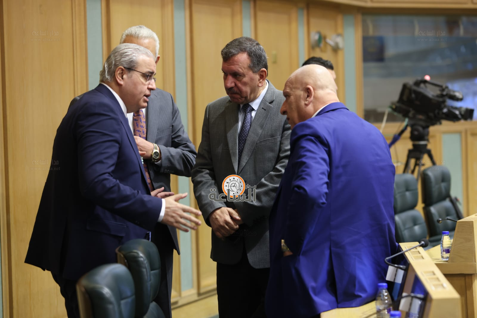 Madar Al-Saa Images 0.20839931910566523