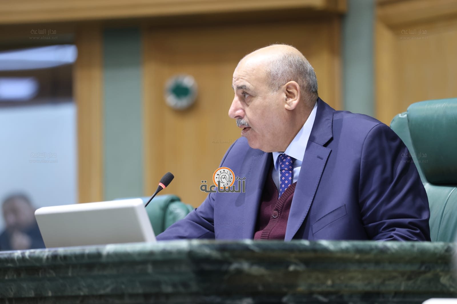 Madar Al-Saa Images 0.2426182230647589