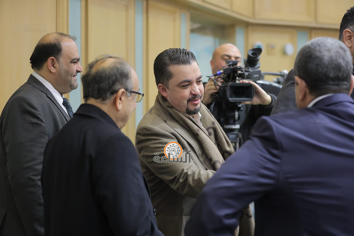 Madar Al-Saa Images 0.5197749989727265