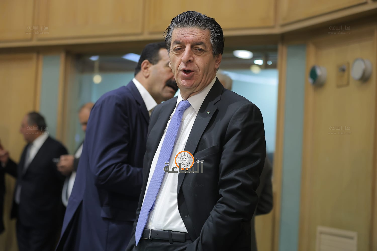 Madar Al-Saa Images 0.15895111482394508