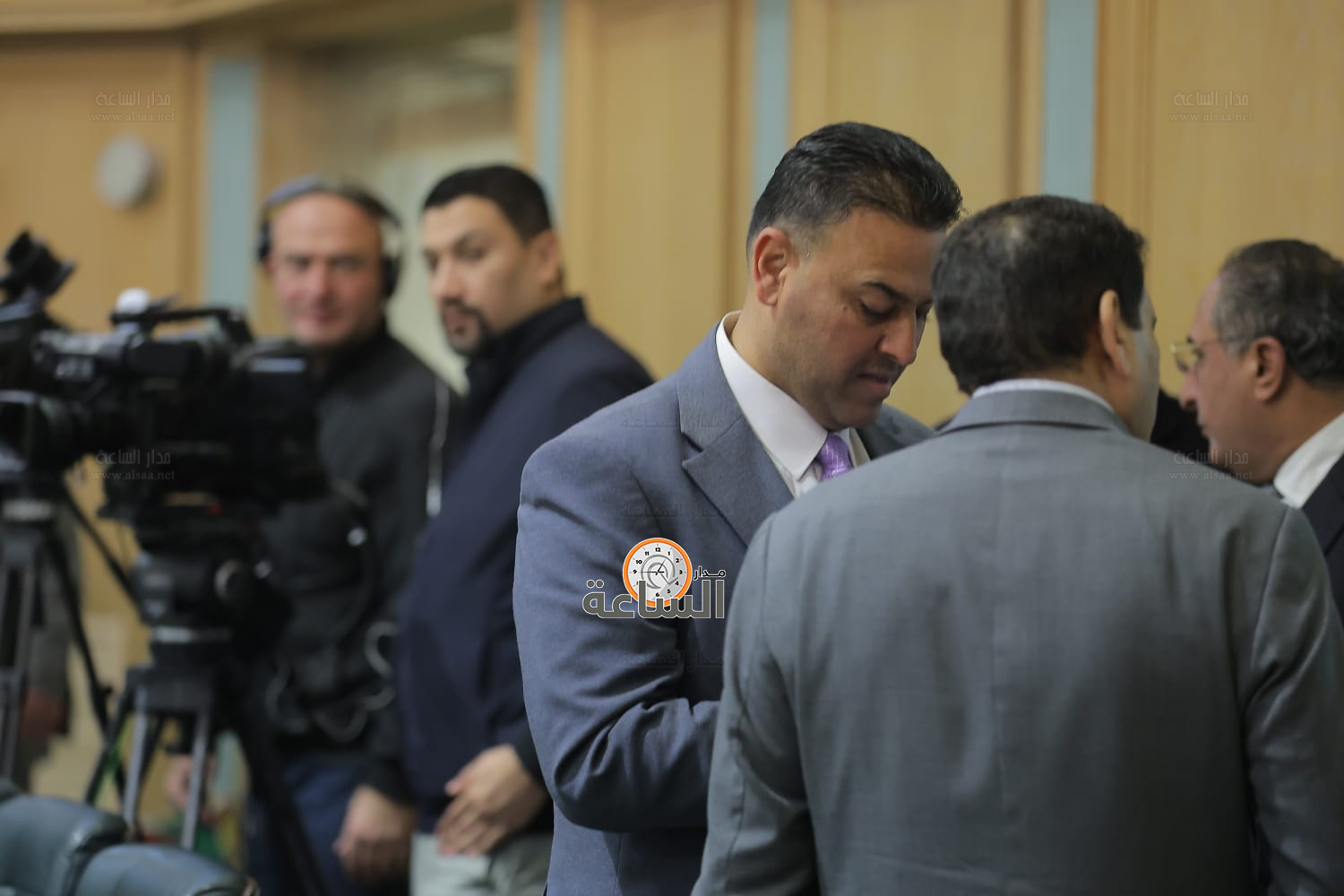 Madar Al-Saa Images 0.7346846819072669